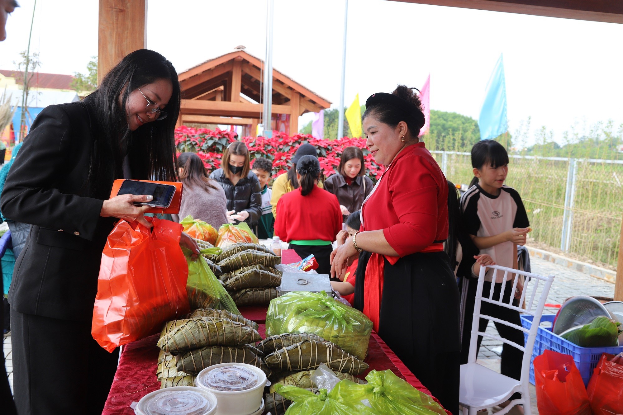 hap-dan-mon-banh-chung-1770027877 hap-dan-mon-banh-chung-1770027877.jpg