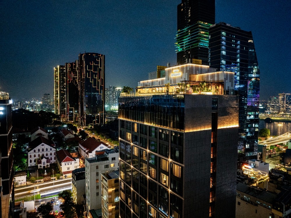 hotel-exterior-night-time-1-1762492113 hotel-exterior-night-time-1-1762492113.jpg