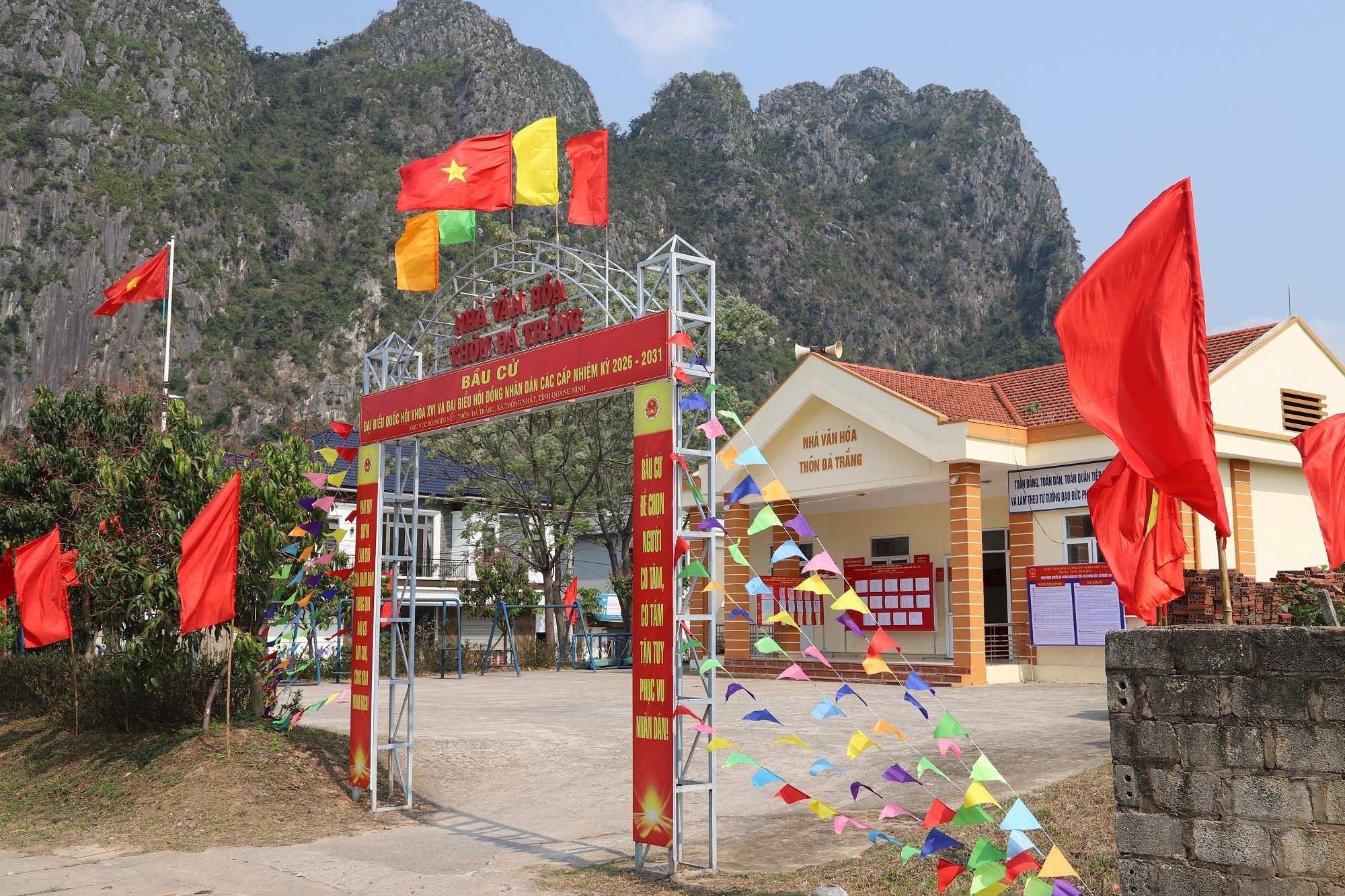 nha-van-hoa-thon-da-trang-1773409737.jpg