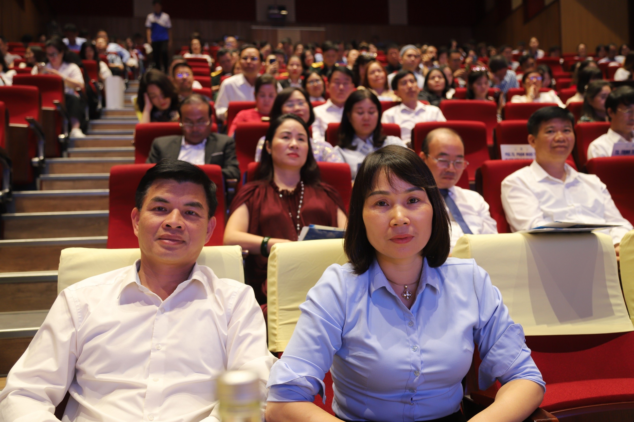 5-lanh-dao-so-vhtt-1778774756.jpg
