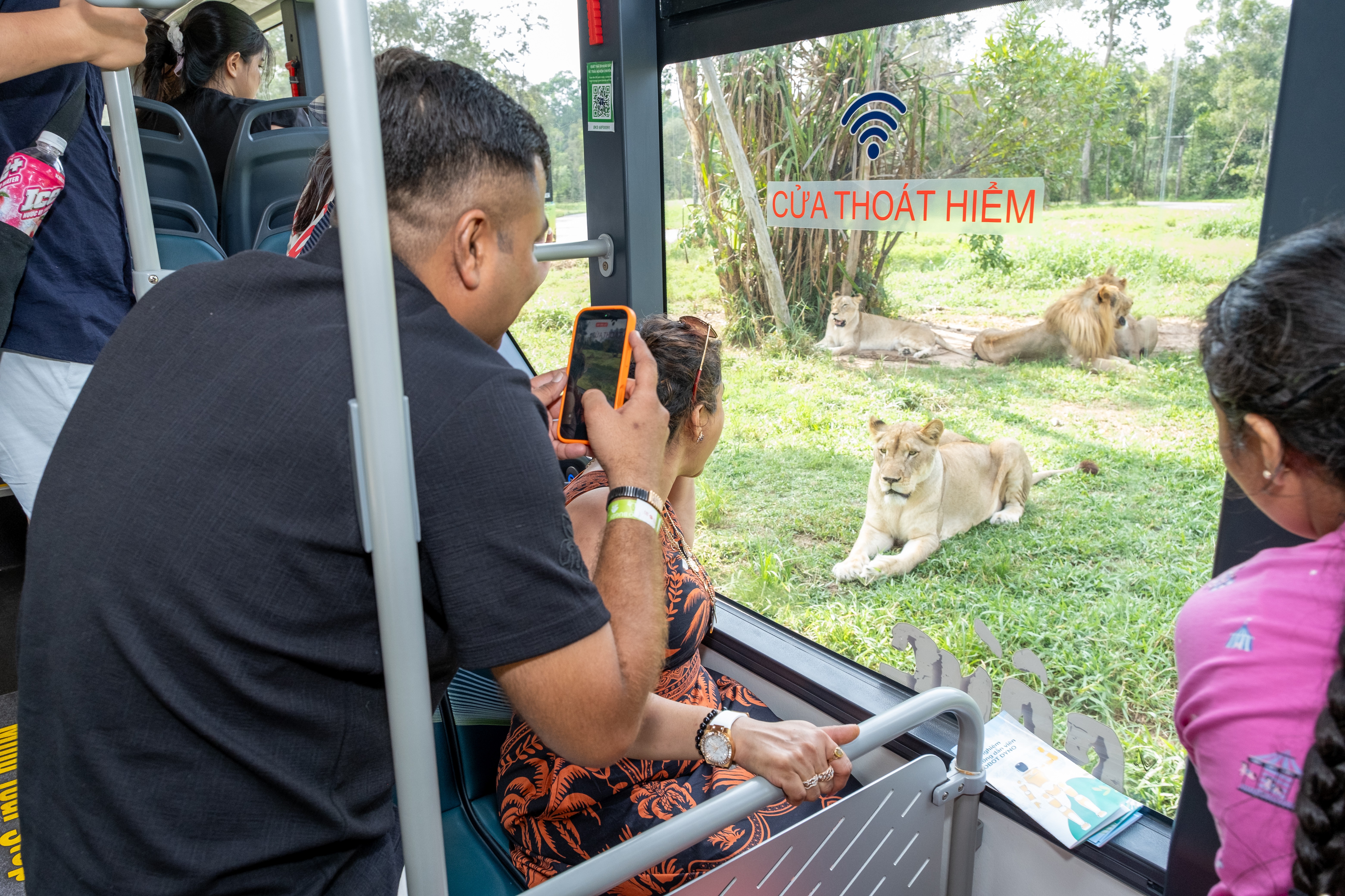 a3-tour-nhot-nguoi-tha-thu-luon-nam-trong-danh-sach-phai-thucua-du-khach-khi-den-phu-quoc-1782114710 a3-tour-nhot-nguoi-tha-thu-luon-nam-trong-danh-sach-phai-thucua-du-khach-khi-den-phu-quoc-1782114710.jpg