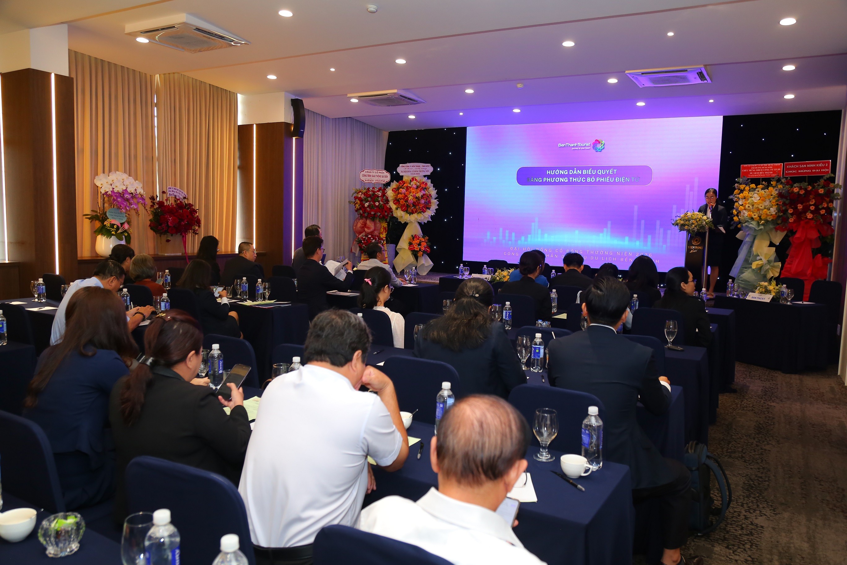 h05-dai-hoi-lan-dau-tien-ap-dung-phuong-thuc-bo-phieu-dien-tu-1780649802.JPG
