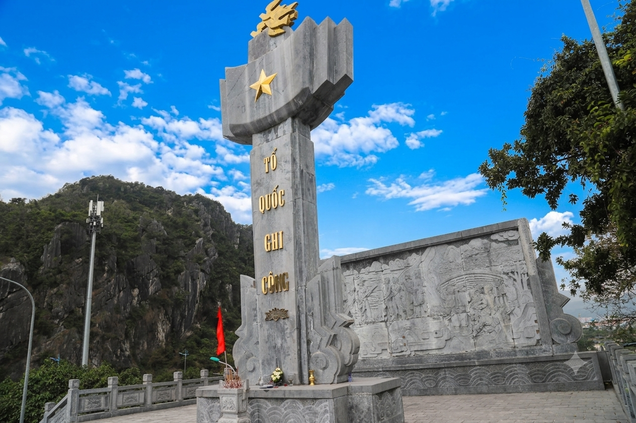 2-dai-anh-huy-liet-si-1785080445.png