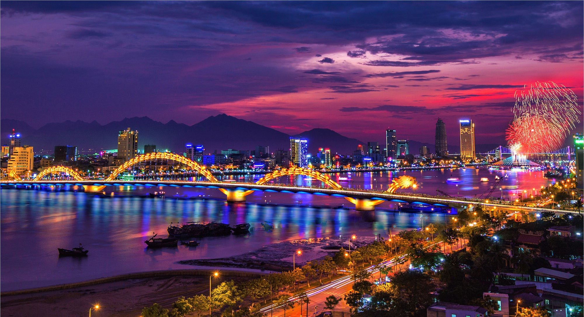 gioi-thieu-du-lich-da-nang-ivivu-1-e1743500641858-1782704269 gioi-thieu-du-lich-da-nang-ivivu-1-e1743500641858-1782704269.jpg