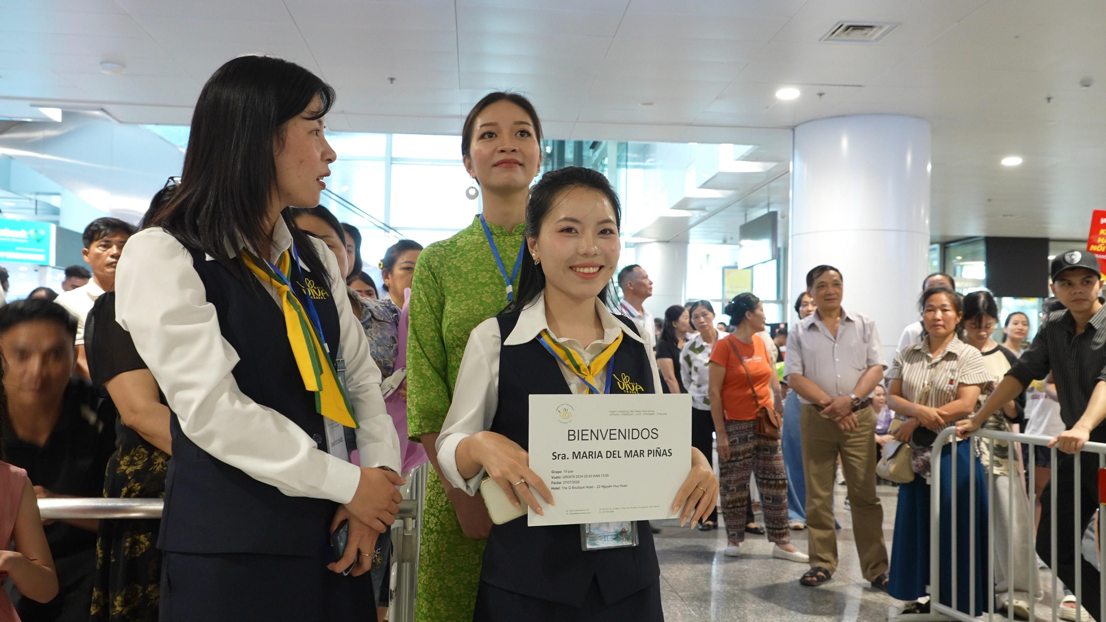 khach-linh-1783440836 khach-linh-1783440836.jpg