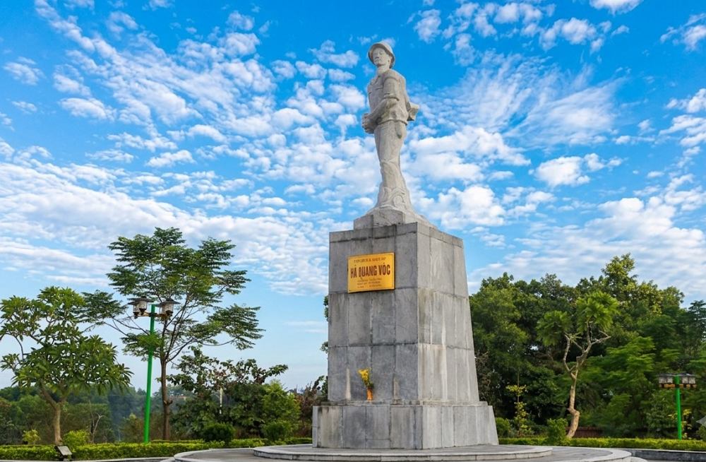 ha-quang-voc-2b-1785685838.png