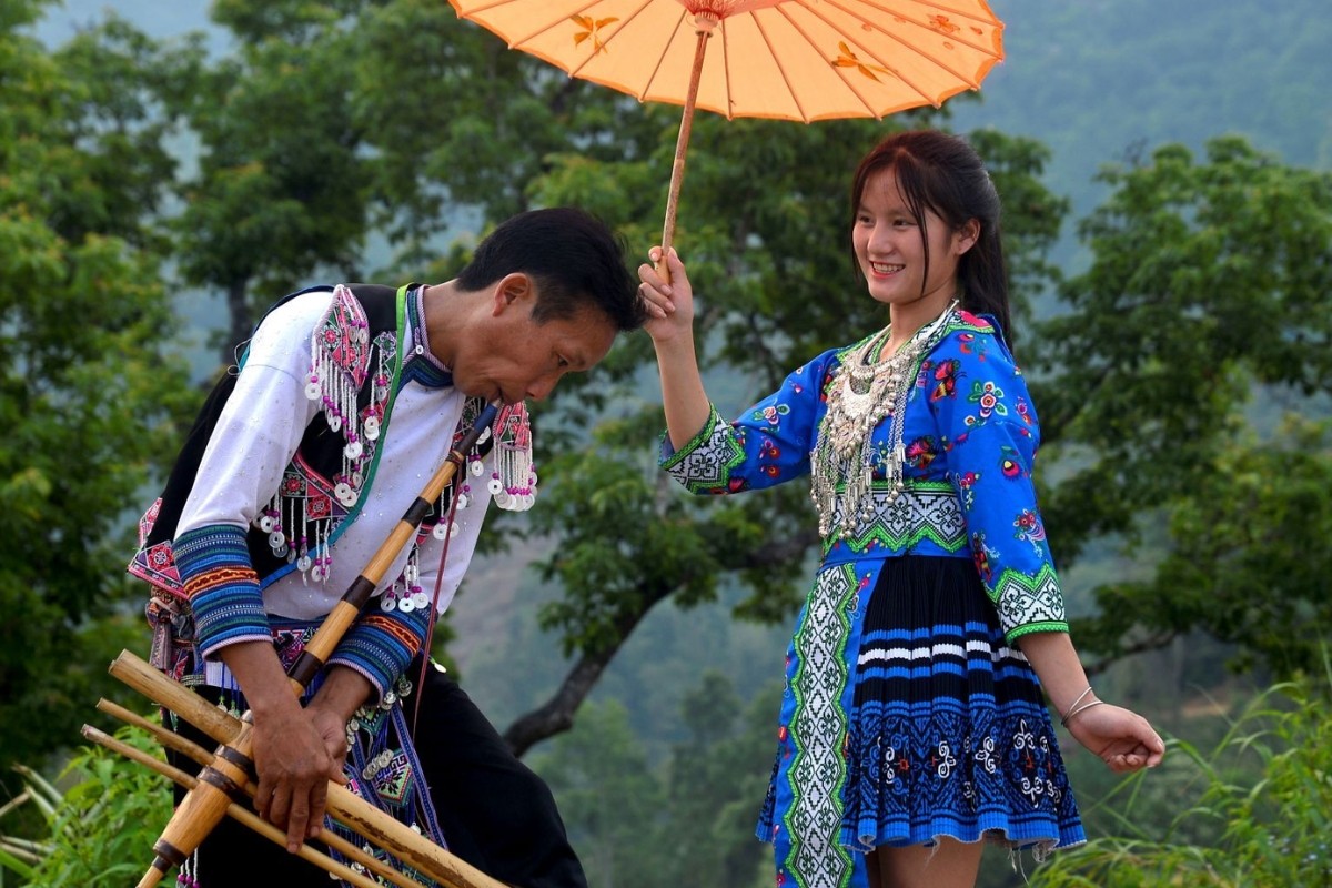 the-unique-art-of-khen-music-and-traditional-dance-of-the-hmong-people-1-1786082024 the-unique-art-of-khen-music-and-traditional-dance-of-the-hmong-people-1-1786082024.jpg