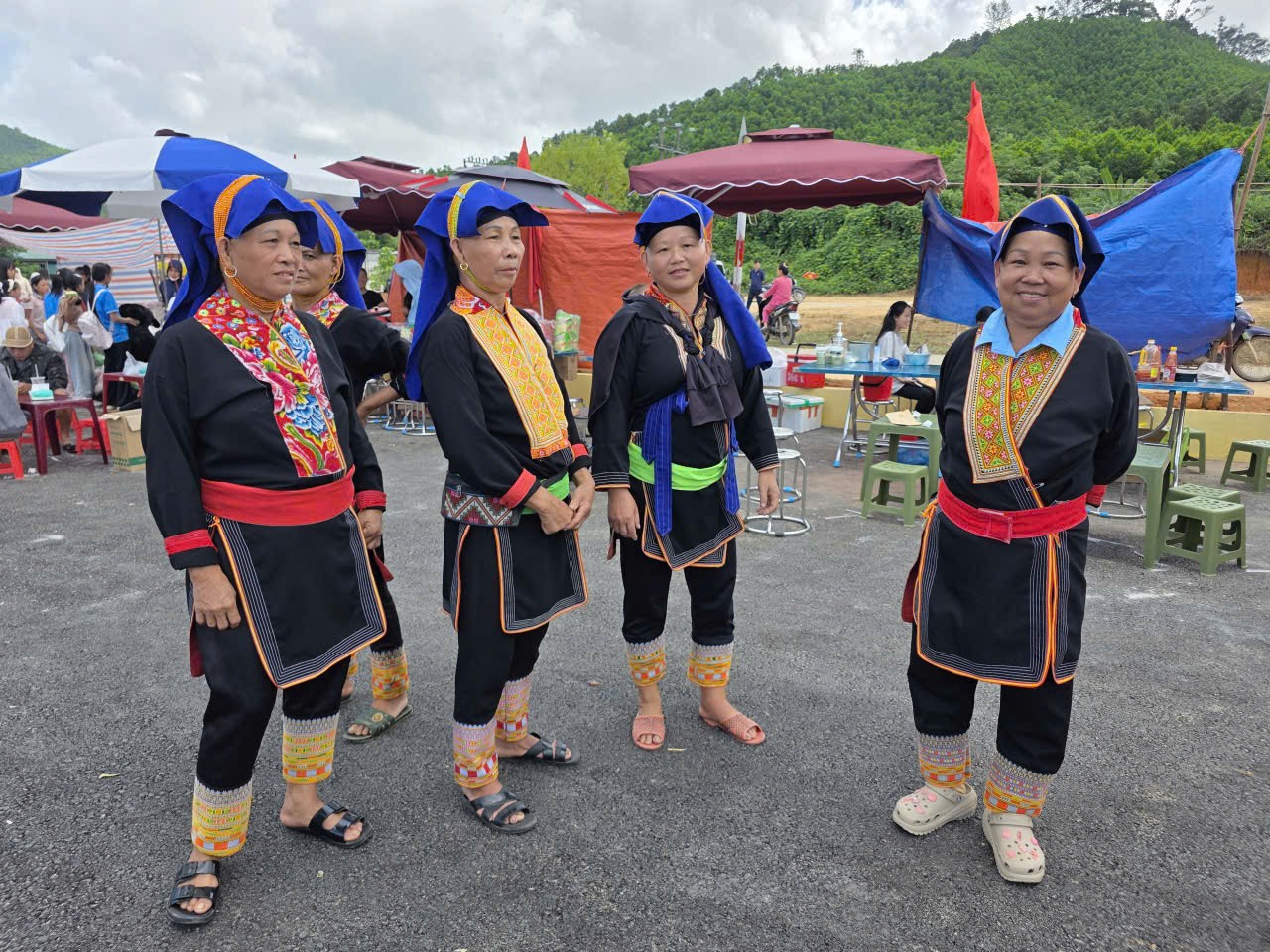 xuong-cho-1790519833 xuong-cho-1790519833.jpg