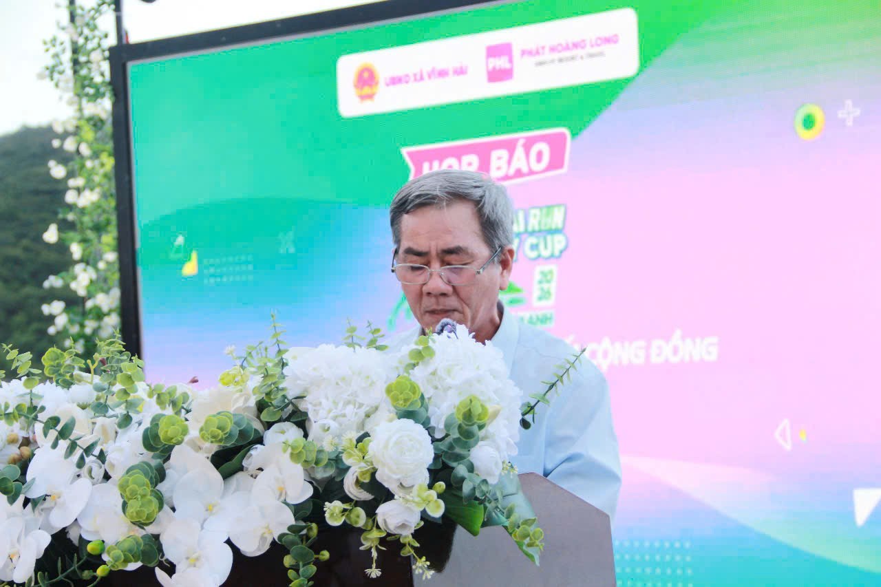 ongle-van-tien-pho-chu-tich-ubnd-xa-vinh-hai-truong-ban-to-chuc-giai-1792664515.jpg
